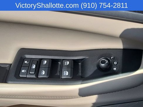 Certified 2024 Jeep Grand Cherokee Limited 4xe AWD/4WD image 30