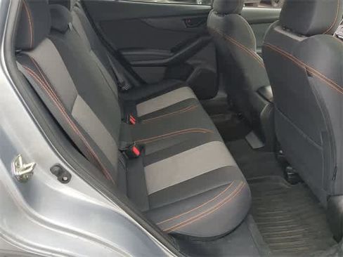 Used 2023 Subaru Crosstrek 2.0i Premium image 21