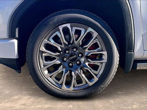 Used 2023 GMC Sierra 1500 Denali Ultimate image 34