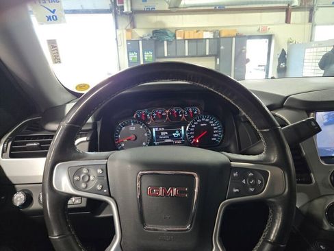 Used 2018 GMC Yukon SLT w/ Premium Edition image 37
