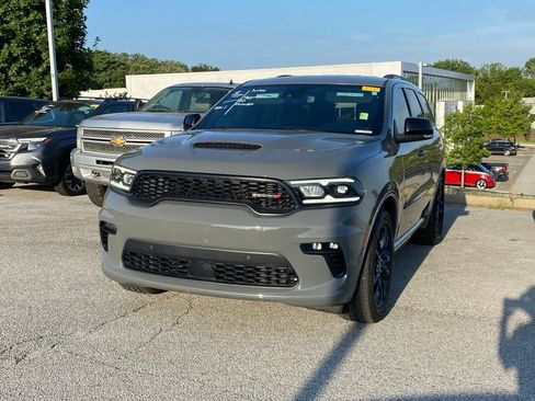 Used 2022 Dodge Durango R/T RWD image 3