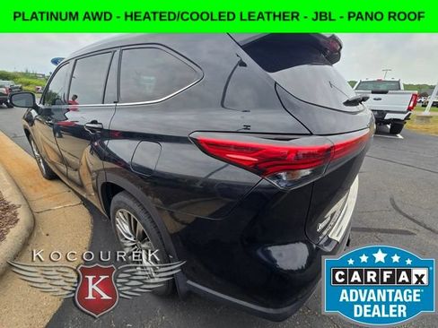 Used 2020 Toyota Highlander Platinum AWD/4WD image 6