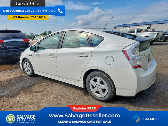 Used 2010 Toyota Prius Three w/ Solar Roof Pkg FWD image 3