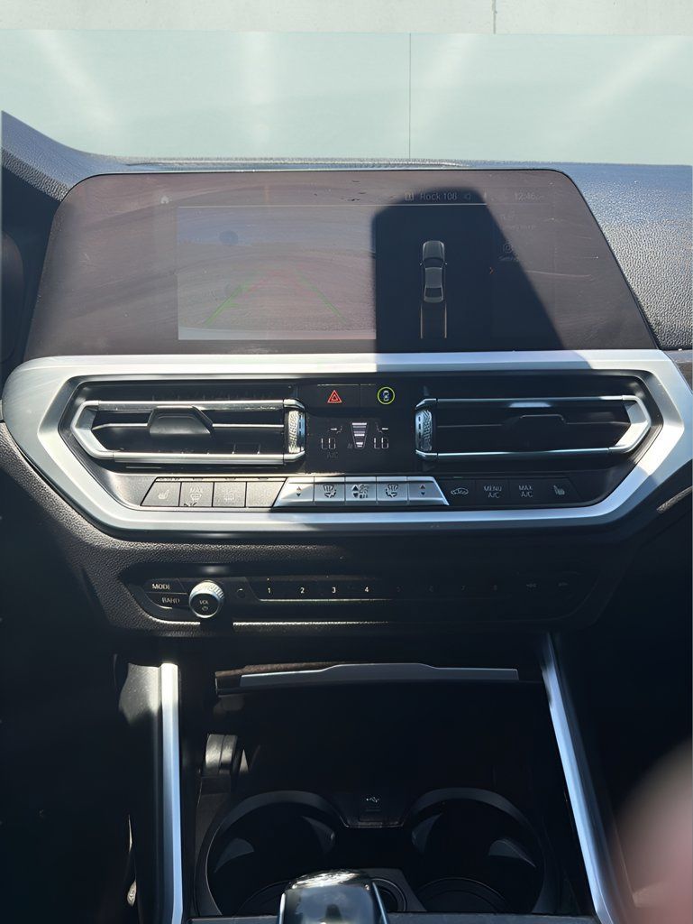 Used 2020 BMW 330i Sedan w/ Convenience Package RWD image 21
