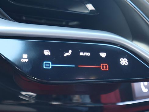 Used 2023 Ferrari SF90 Stradale image 29