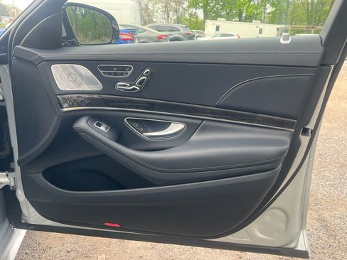 Used 2017 Mercedes-Benz S 550 4MATIC Sedan w/ Sport Package image 14