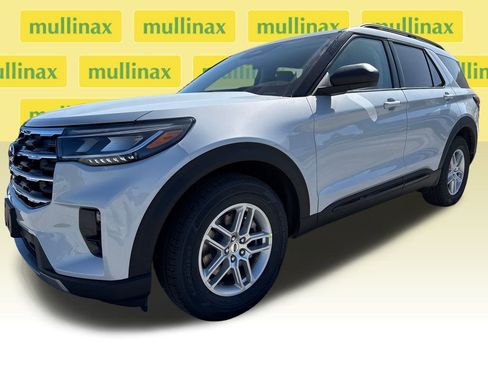 New 2026 Ford Explorer Active image 17