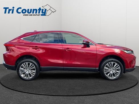 Used 2021 Toyota Venza Limited w/ Advanced Technology Package AWD/4WD image 9