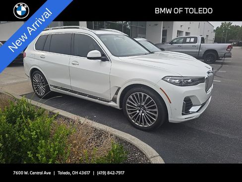 Used 2019 BMW X7 xDrive50i w/ Dynamic Handling Package AWD/4WD image 1