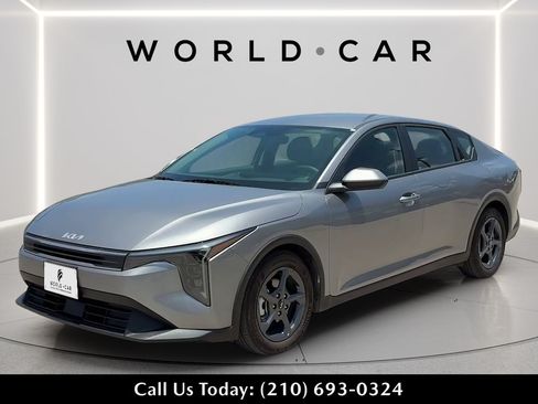 Used 2025 Kia K4 FWD image 7