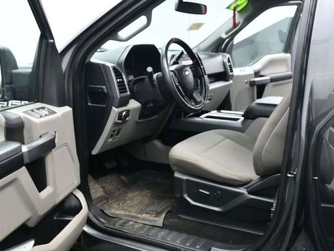 Used 2019 Ford F150 XLT w/ Equipment Group 301A Mid image 17