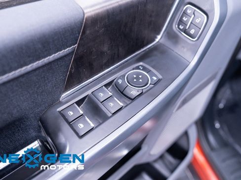 Used 2023 Ford F150 Lariat w/ Trailer Tow Package image 22