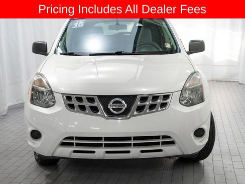 Used 2015 Nissan Rogue S w/ Convenience Package FWD image 2