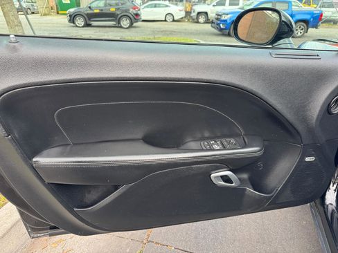 Used 2016 Dodge Challenger R/T Plus image 15