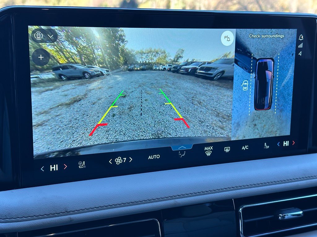 New 2027 Lincoln Aviator Reserve AWD/4WD image 16