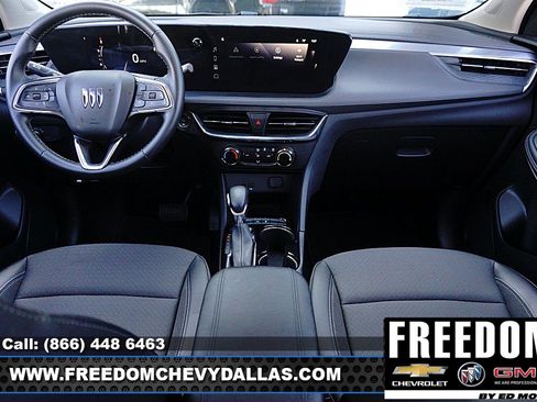 Certified 2025 Buick Encore GX Preferred FWD image 7