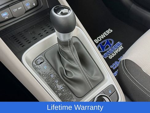 New 2026 Hyundai Venue SEL FWD image 16