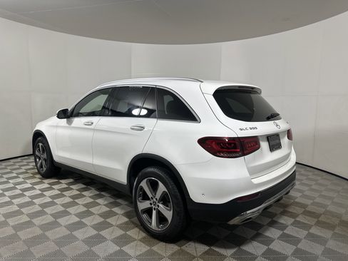 Used 2022 Mercedes-Benz GLC 300 4MATIC image 5