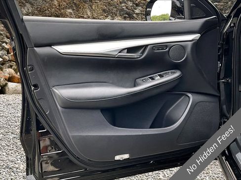 Used 2019 INFINITI QX50 Essential w/ Premium Heat Package AWD/4WD image 18