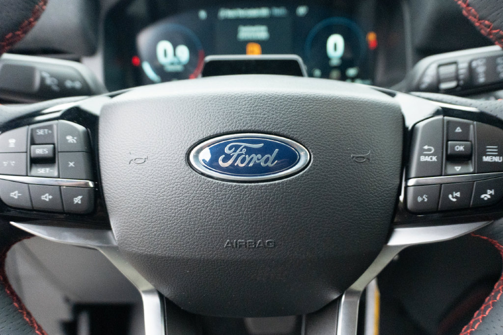 New 2027 Ford Explorer ST-Line w/ Premium Package RWD image 27
