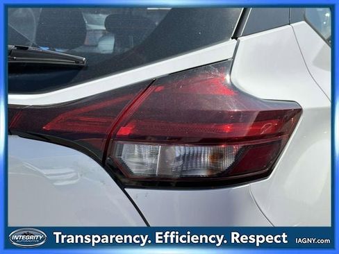 Certified 2021 Nissan Kicks S FWD image 10