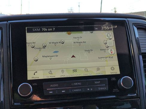 Used 2020 Nissan Titan PRO-4X image 24