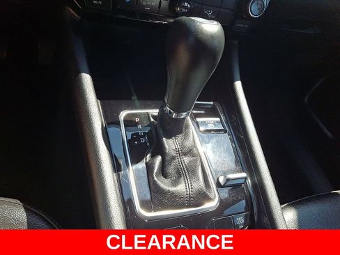 Used 2024 Jeep Compass Latitude AWD/4WD image 15