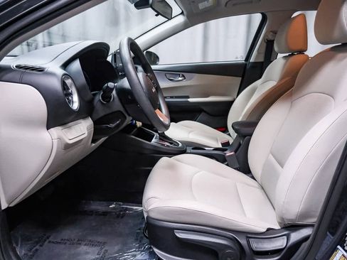 Used 2022 Kia Forte LXS image 20