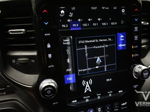 Used 2020 RAM 2500 Limited AWD/4WD image 23