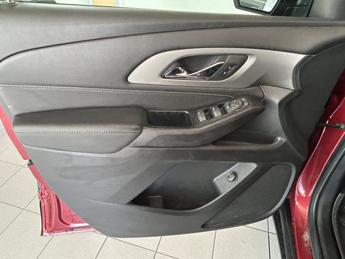 Used 2023 Chevrolet Traverse LT w/ LPO, Floor Liner Package AWD/4WD image 10