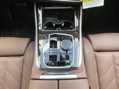 New 2026 BMW X5 xDrive50e w/ M Sport Package image 20