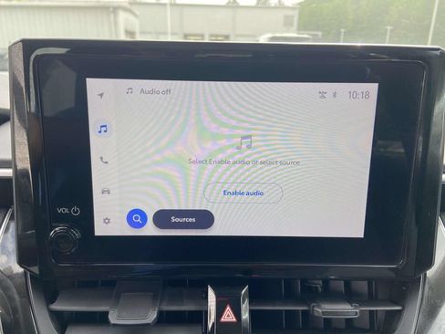 Used 2023 Toyota Corolla LE w/ LE Convenience Package FWD image 19