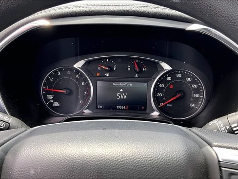 Used 2024 Chevrolet Blazer LT w/ Convenience Package FWD image 18