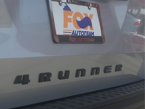 New 2026 Toyota 4Runner SR5 image 12