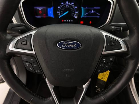 Used 2013 Ford Fusion SE image 17