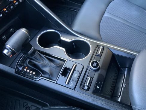 Used 2022 Kia K5 GT-Line image 31