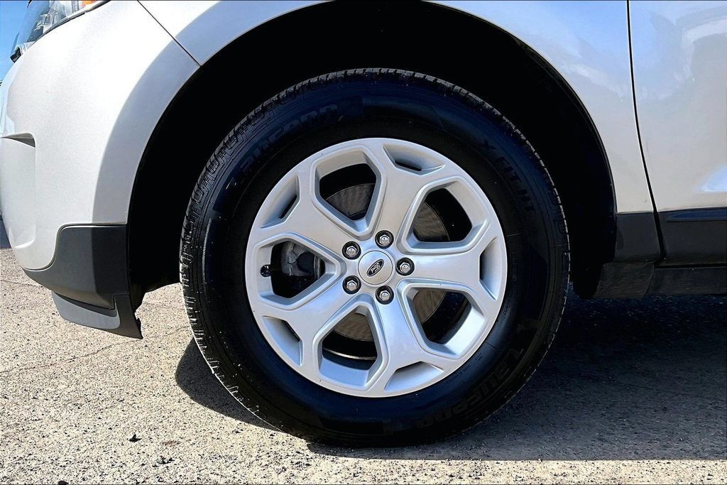 Used 2014 Ford Edge SEL AWD/4WD image 12