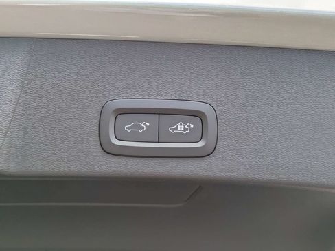 New 2026 Volvo XC40 B5 Ultra AWD/4WD image 14
