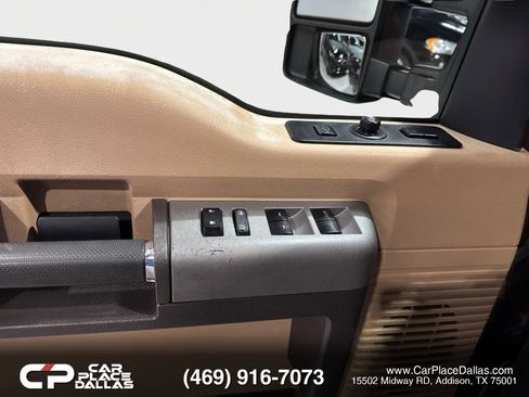Used 2016 Ford F250 Lariat w/ Lariat Ultimate Package AWD/4WD image 14