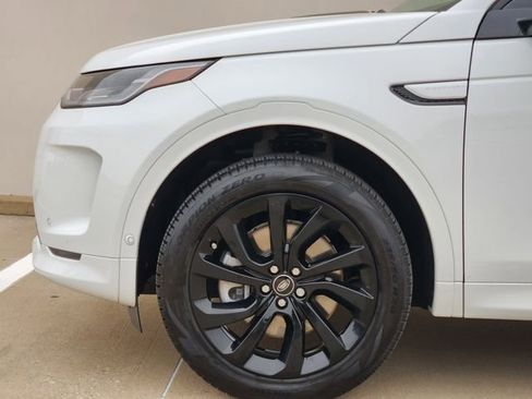 Used 2025 Land Rover Discovery Sport S AWD/4WD image 9