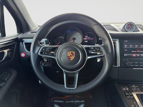 Used 2018 Porsche Macan S AWD/4WD image 28