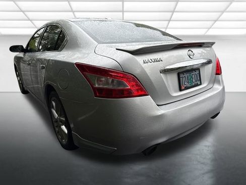 Used 2010 Nissan Maxima 3.5 SV w/ Sport Pkg FWD image 3