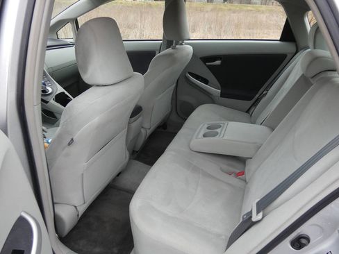 Used 2010 Toyota Prius Two image 19