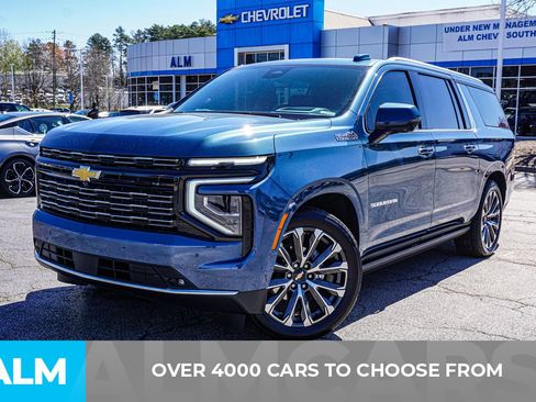 Used 2025 Chevrolet Suburban High Country AWD/4WD image 2
