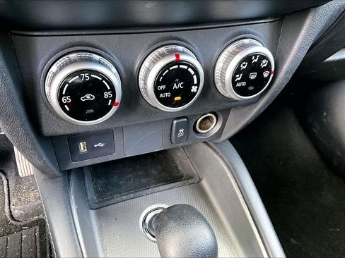 Used 2024 Mitsubishi Outlander Sport ES image 25