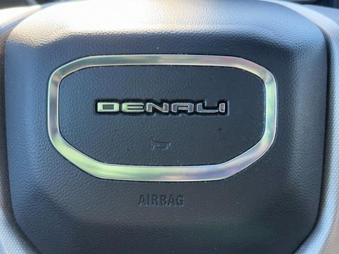 Certified 2022 GMC Sierra 1500 Denali image 19