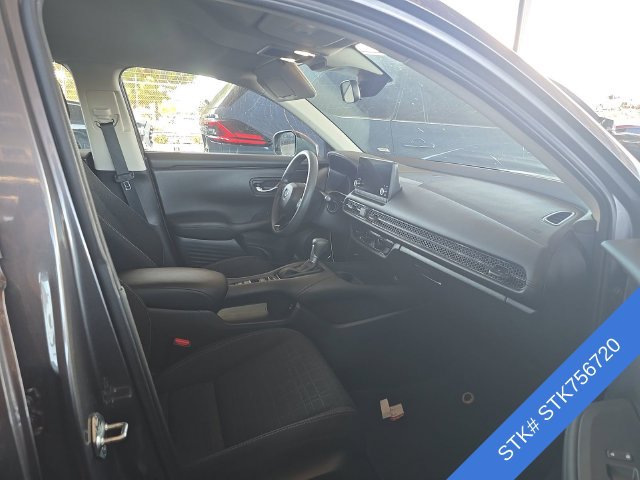 Used 2025 Honda HR-V LX image 3