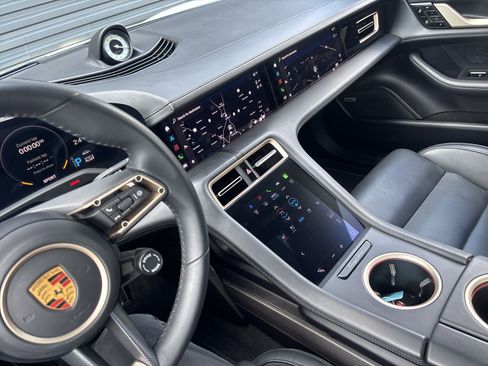 Certified 2020 Porsche Taycan Turbo S image 20