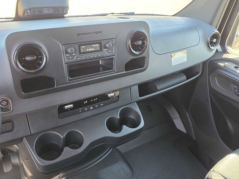 New 2026 Mercedes-Benz Sprinter 2500 image 21
