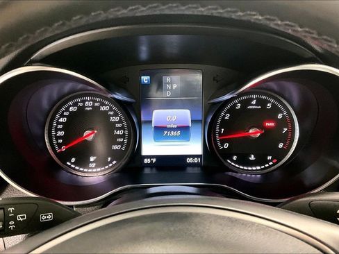 Used 2019 Mercedes-Benz GLC 300 4MATIC image 13